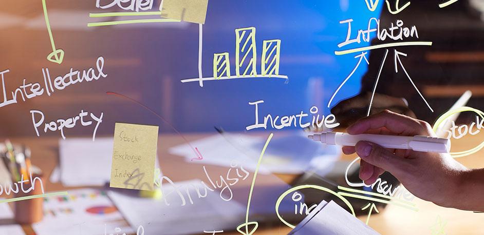 기업연계 실무 및 사회적 책임 교육 강화<br>학생 창업역량 강화<br>다학문적 사고능력 강화를 위한 융합교육 프로그램 개발