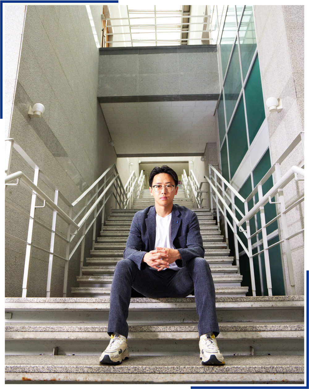 김 흥 식